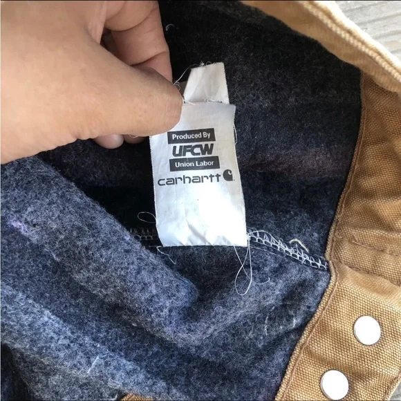 Vintage Carhartt j001 Detroit Jacket Size Large - Picture 13 of 14